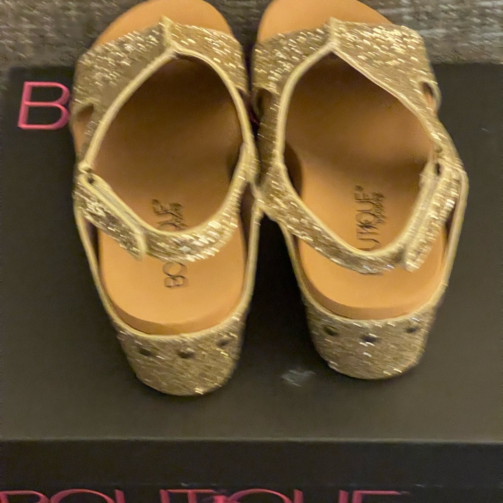 Corky’s Carley Gold Glitter Women's Shoes - New! Size 8 - Picture 3 of 4